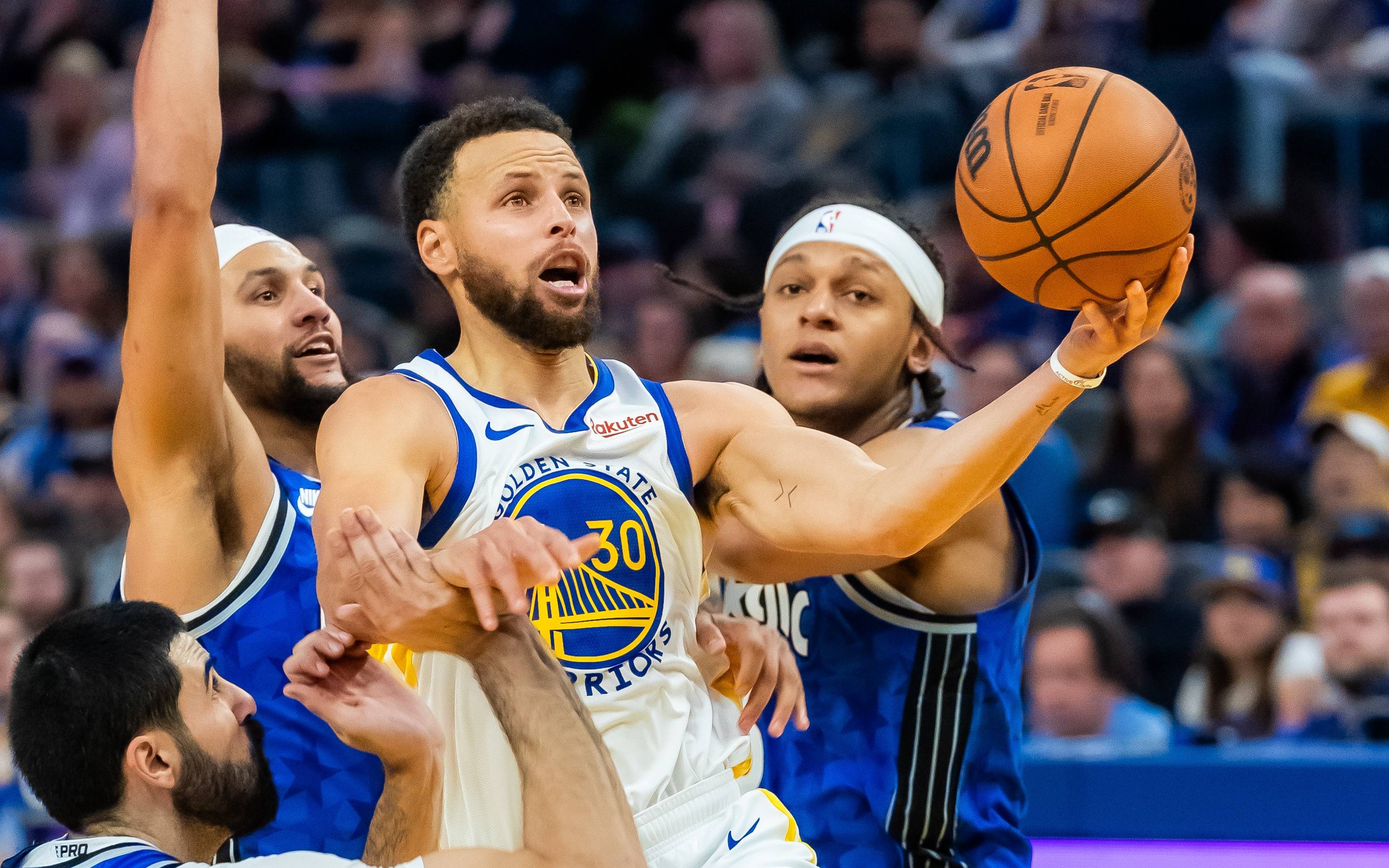 本届亚洲杯 本届亚洲杯